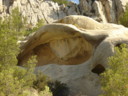 Massifs calcaires   et grès creusés de cavités sculptées par l'érosion. [26503 views]