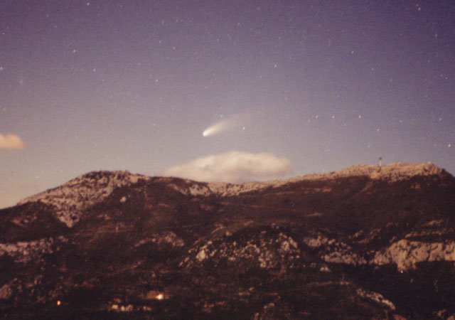 La comète Hale-Bopp.