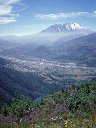 Le mont Saint Helens : observation, depuis le nord-est, du volcan dont on voit la partie supérieure qui a disparu lors de l'explosion.
<BR><A HREF='https://phototheque.enseigne.ac-lyon.fr/photossql/GoogleEarth/helens3.kmz'><IMG SRC='googleearth.gif' BORDER=0></A> [28232 views]